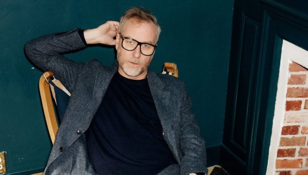 el cantante matt berninger estreno una cancion llamada inland ocean