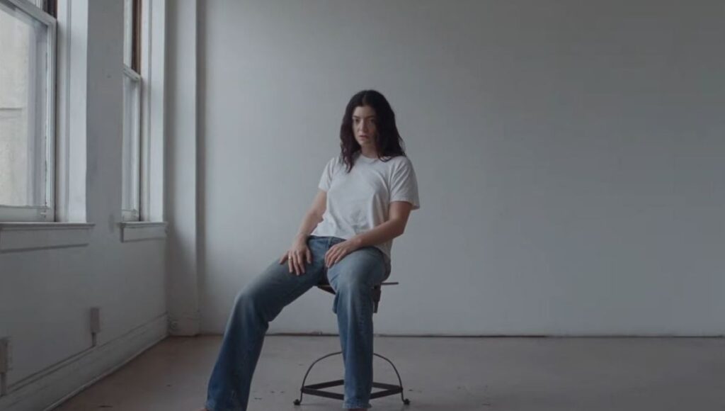 Man of the year de Lorde en español