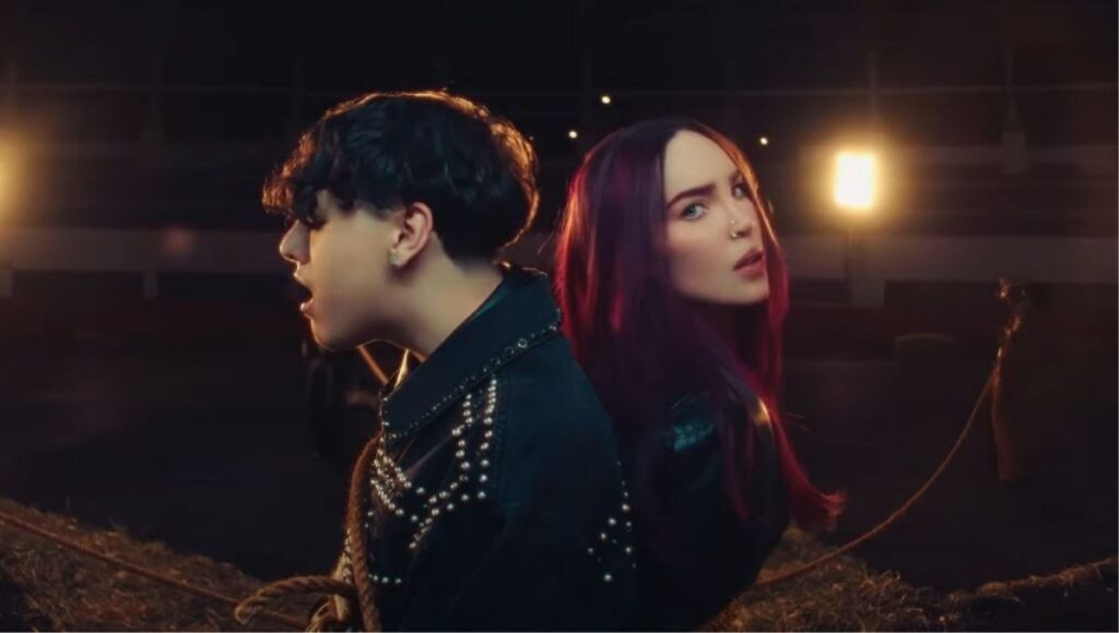 Letra de Mírame Feliz de Belinda ft Xavi