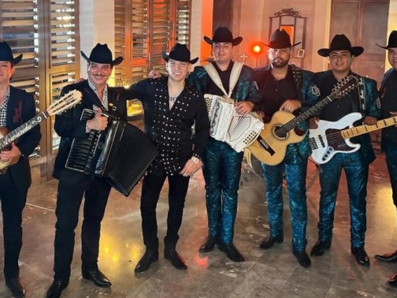 El corrido para "Doble R" de Los Alegres del Barranco