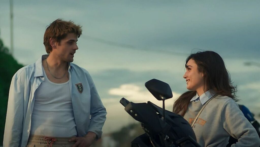si quieres saber que canciones salieron en mala influencia aqui te dejamos el soundtrack completo