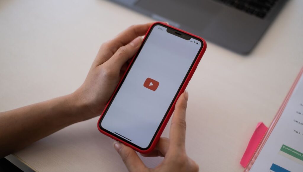 precio de YouTube Premium en Apple y Android