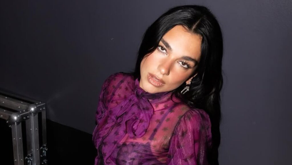 Dua Lipa podría ser el acto del Super Bowl 2026