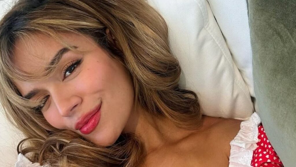 Karol G tiene una colaboración con Marco Antonio Solís