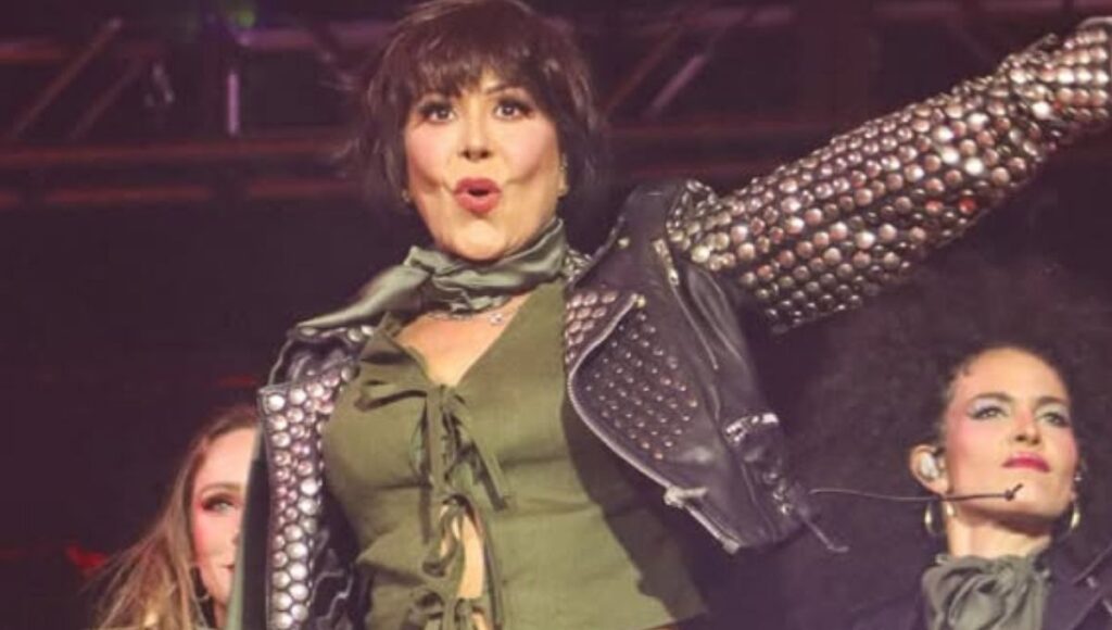 Aseguran Alejandra Guzmán recayó en el alcohol