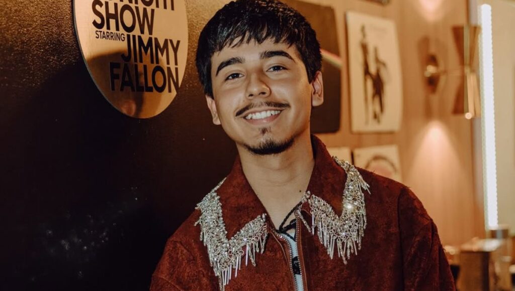 ¿el cantante Iván Cornejo es mexicano?