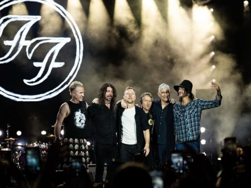 quien es el nuevo baterista de foo fighters