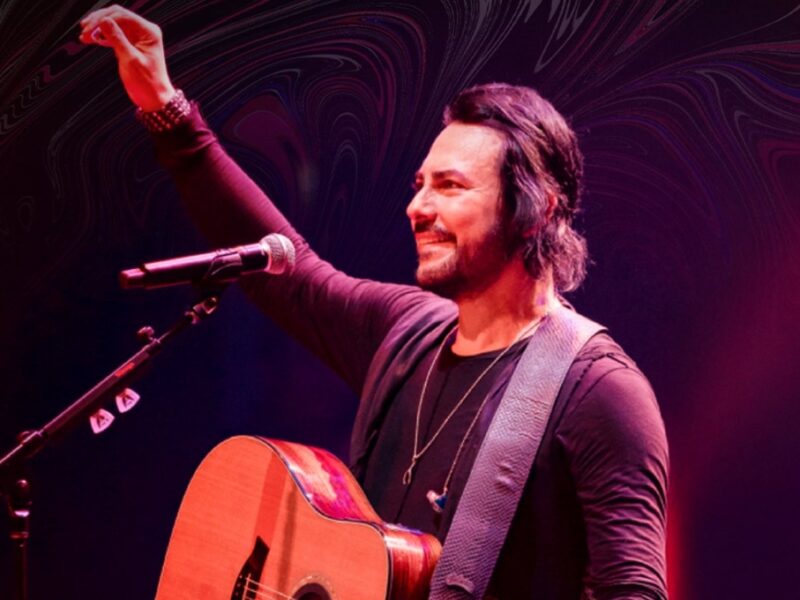Beto Cuevas anuncia gira
