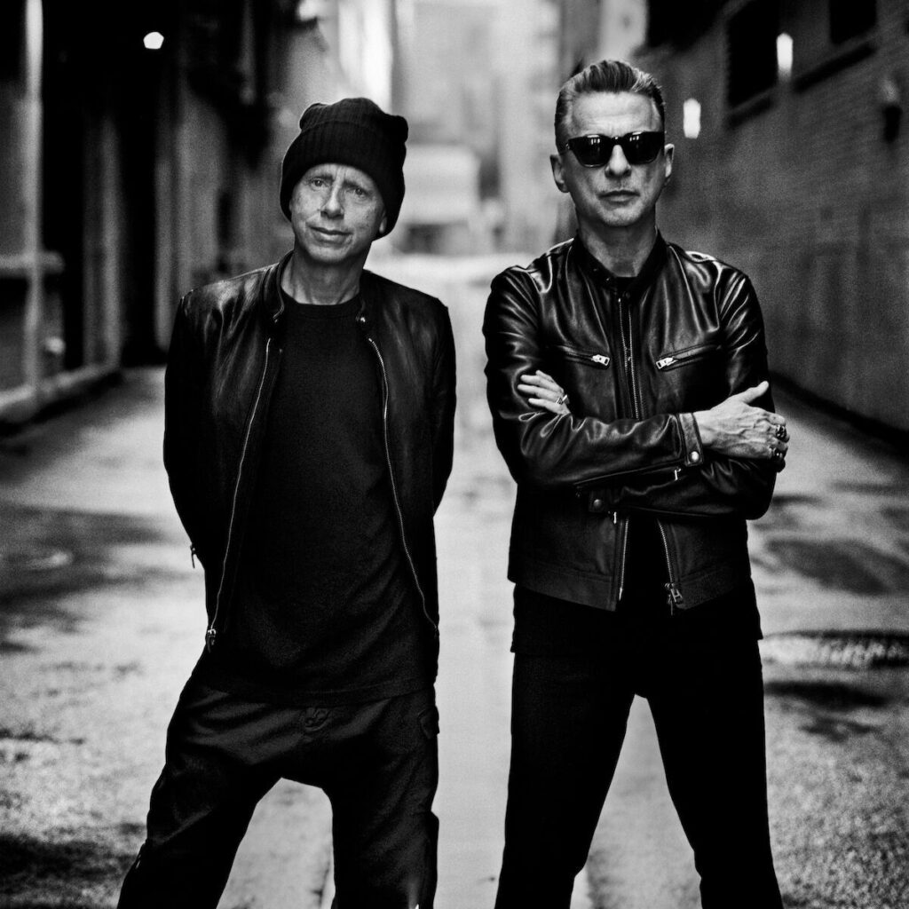 Cuándo se estrena y cuánto cuestan los boletos de la película de Depeche Mode 2025