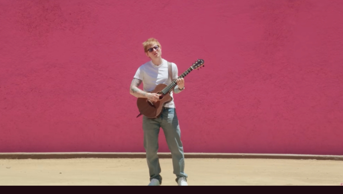 Ed Sheeran graba video de 'A Little More'.