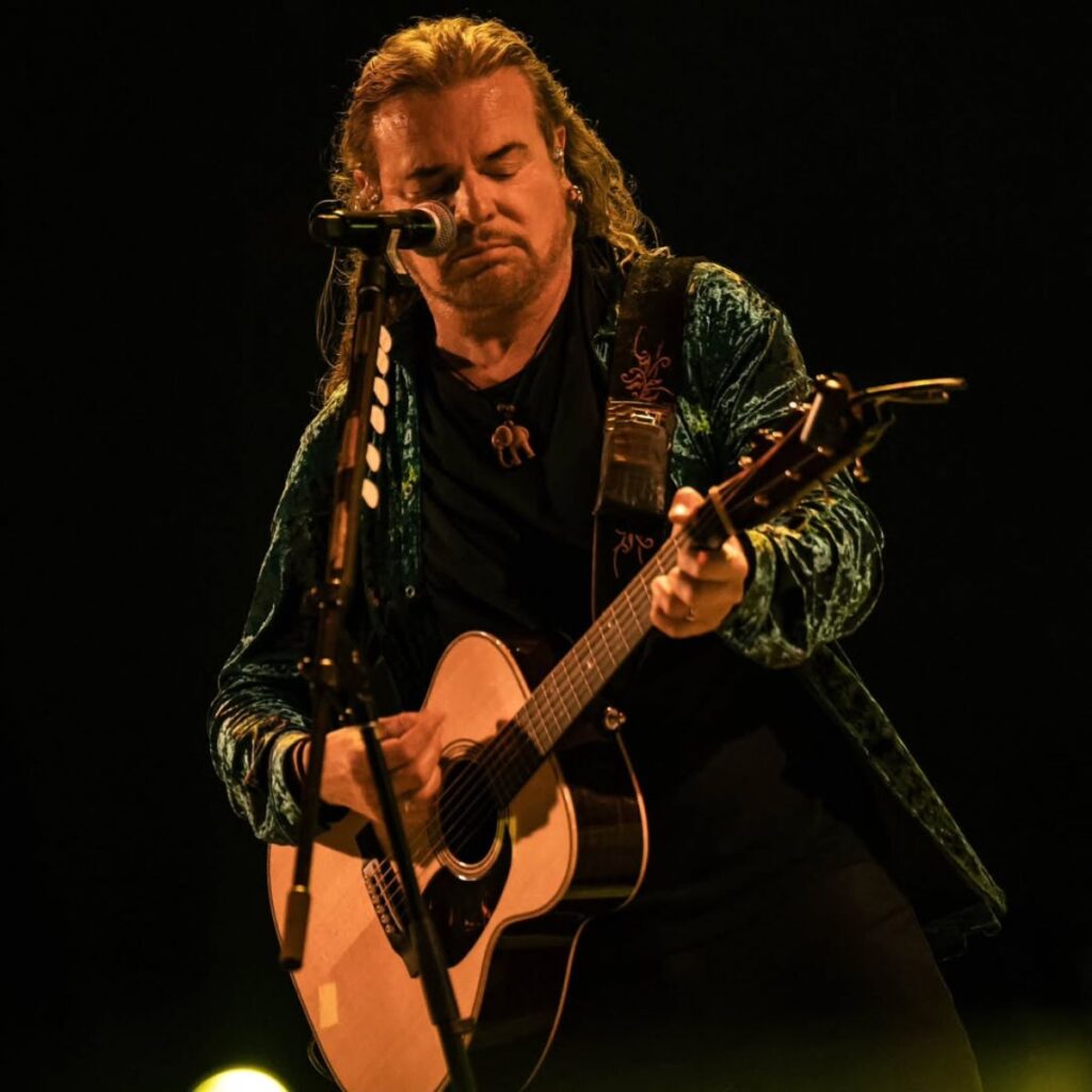 Qué dijo Fher de Maná sobre el reggaetón y los corridos tumbados