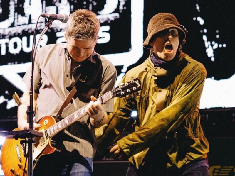 Cuándo abre la Oasis Fans Store en México