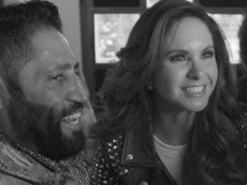 'Todo o Nada' Lucero y Pancho Barraza