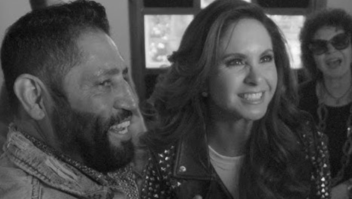 'Todo o Nada' Lucero y Pancho Barraza