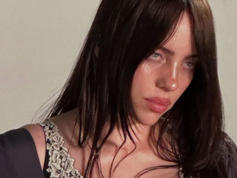 Billie Eilish diseña edición especial de UNO con nuevos colores y reglas