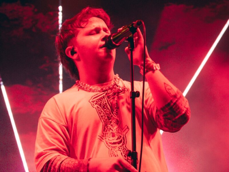 Nothing But Thieves en concierto