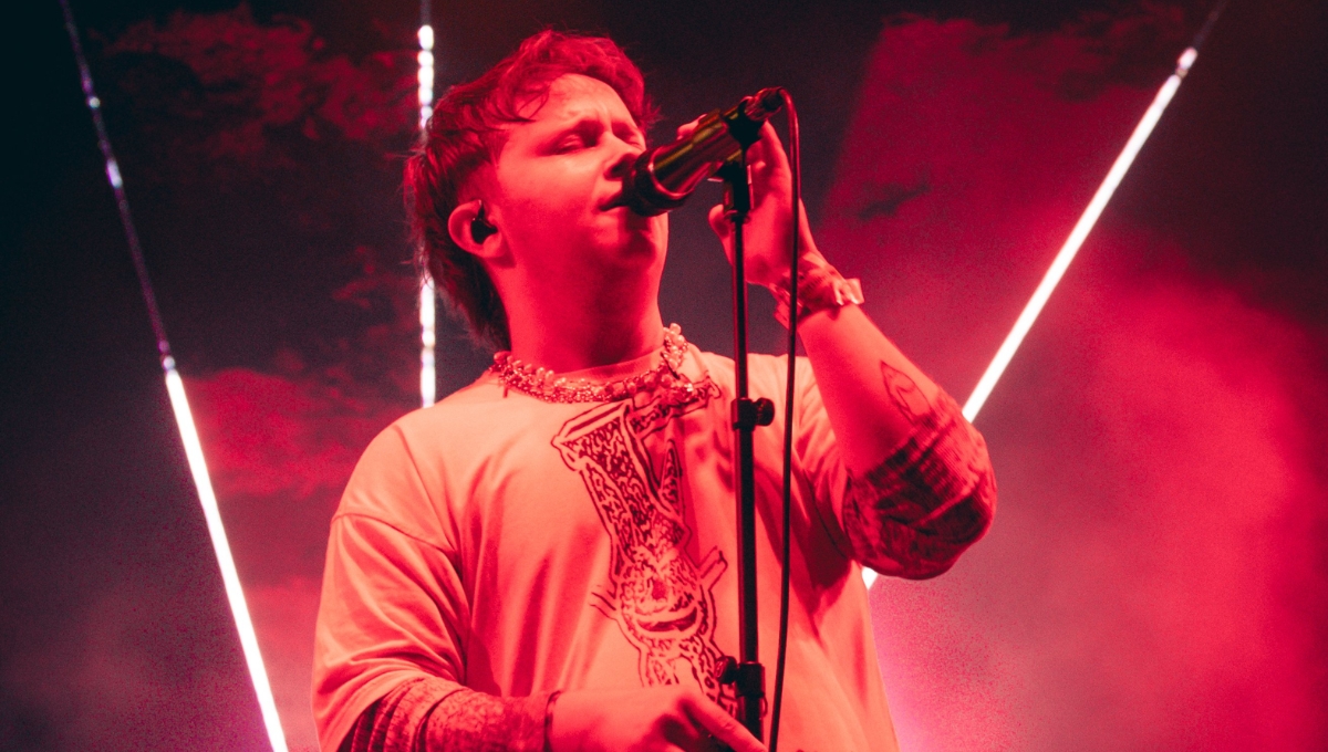 Nothing But Thieves en concierto
