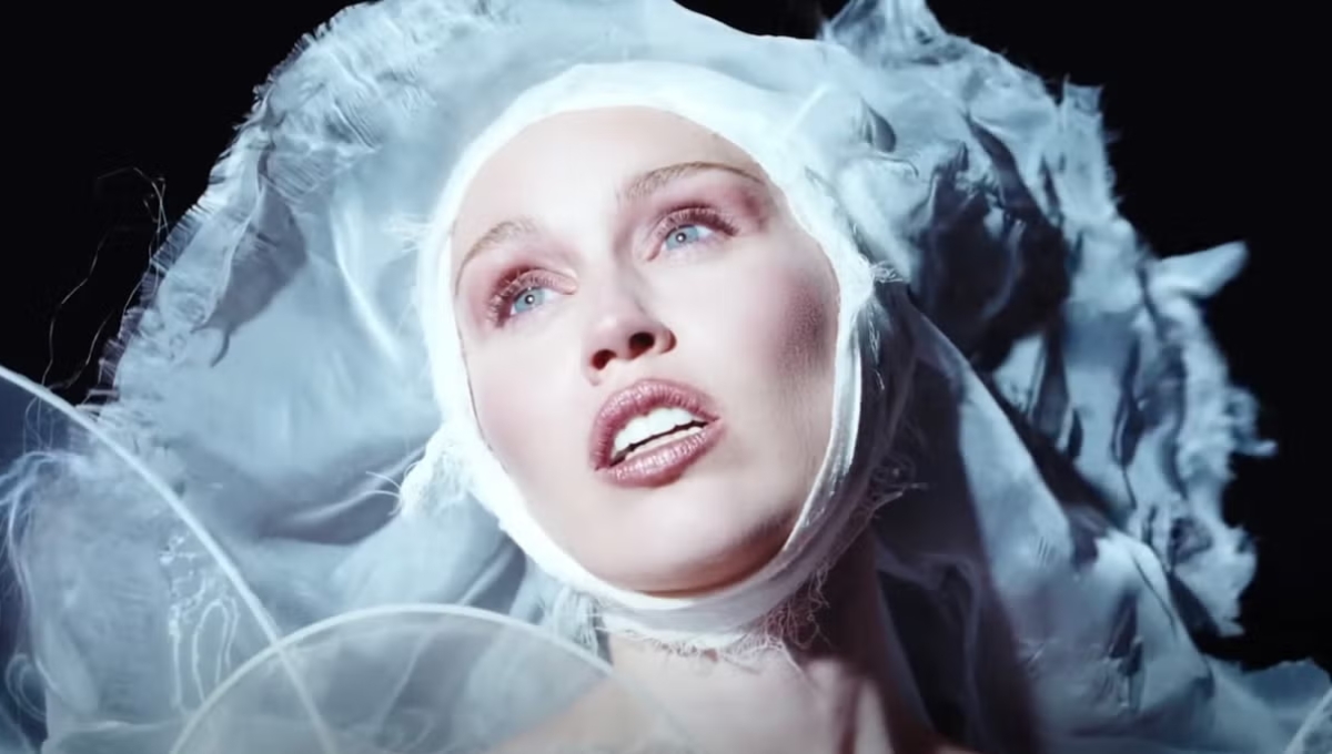 'Secrets' letra de Miley Cyrus