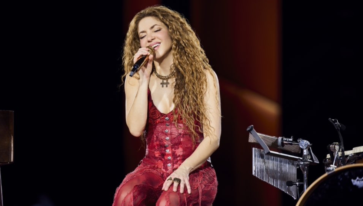 Shakira llora en concierto