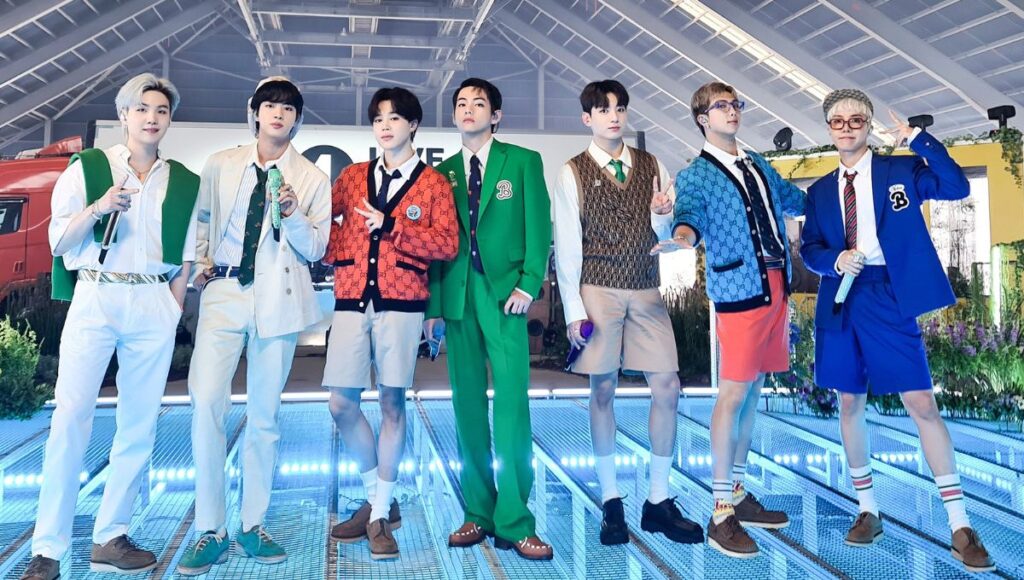 Fans quieren que BTS cante la canción del Mundial 2026