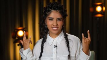 Cuál es el podcast de Karen Polinesia