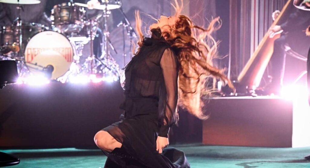 'Music by Men' de Florence + the Machine