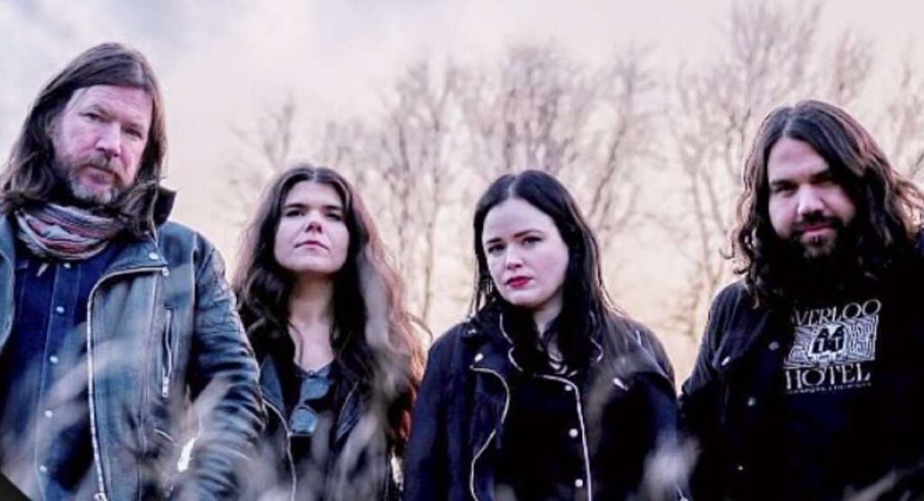 The Magic Numbers en concierto