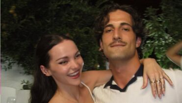 Dove Cameron y Damiano David anillo de compromiso