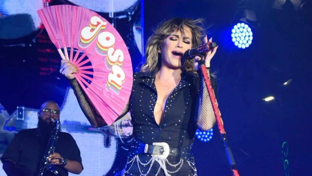 A qué hora inicia el concierto de María José