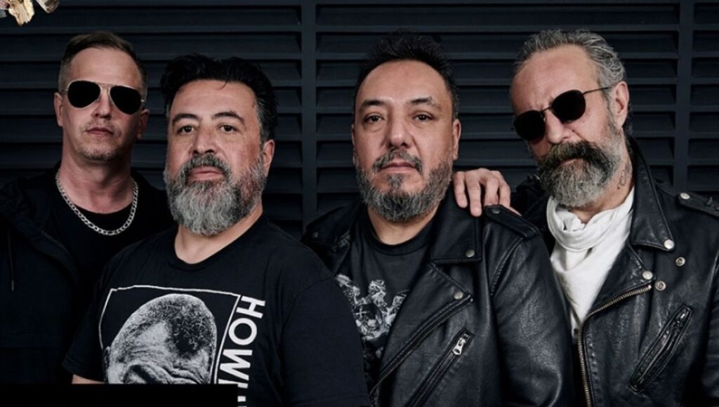 Qué canciones canta Molotov 2025