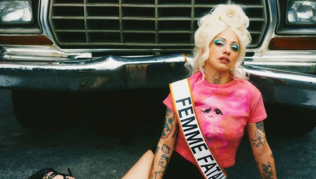 Por qué el álbum de Mon Laferte se llama Femme Fatale