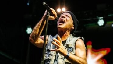 Bruce Dickinson en la CCXP México 2026