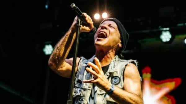 Bruce Dickinson en la CCXP México 2026