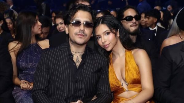 Christian Nodal pelea con Universal Music