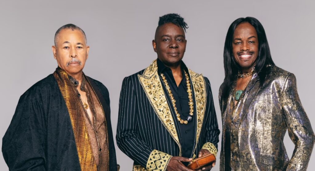 Earth, Wind & Fire en el festival Remind GNP