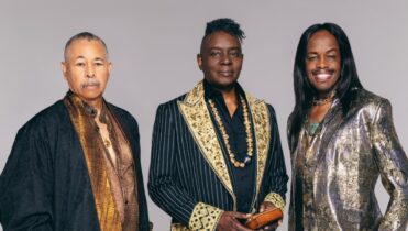 Earth, Wind & Fire en el festival Remind GNP