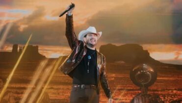 Edén Muñoz en concierto