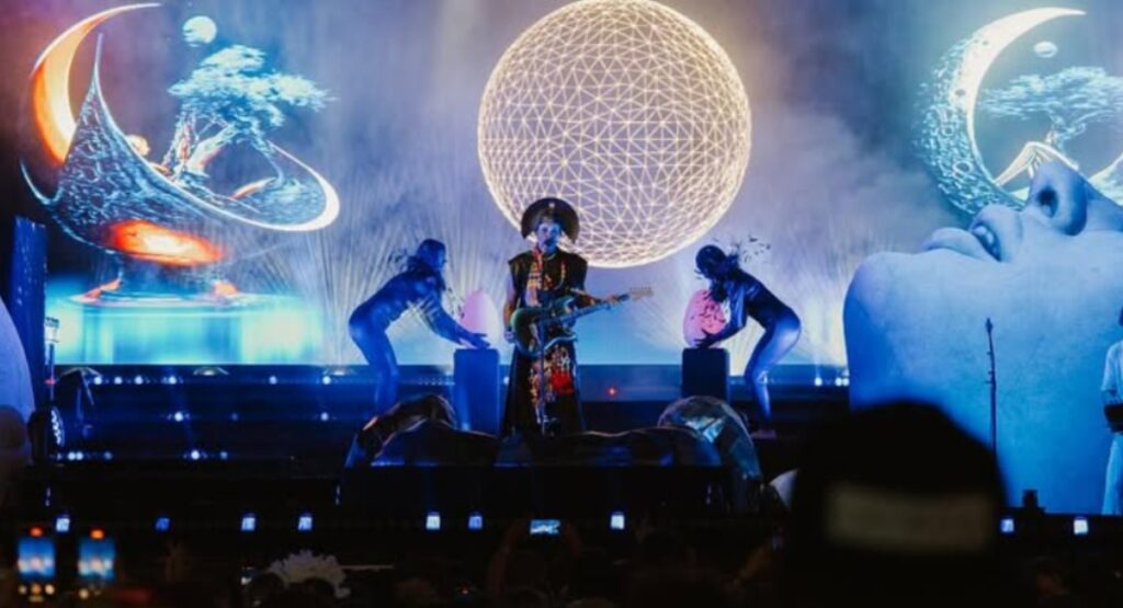 Empire of the Sun en el SimiFest