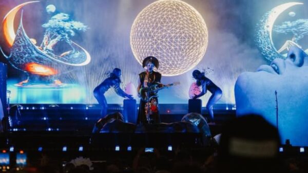 Empire of the Sun en el SimiFest