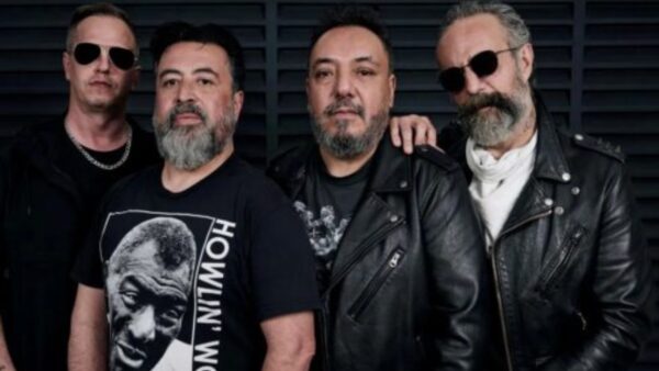 Molotov critica al gobierno de Claudia Sheinbaum