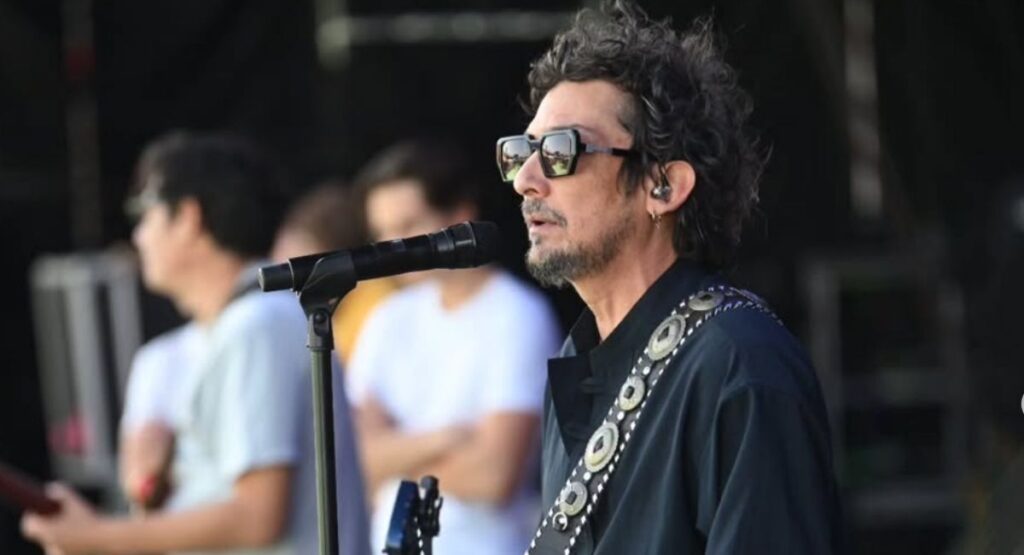 Zoé en el Metro Zapata