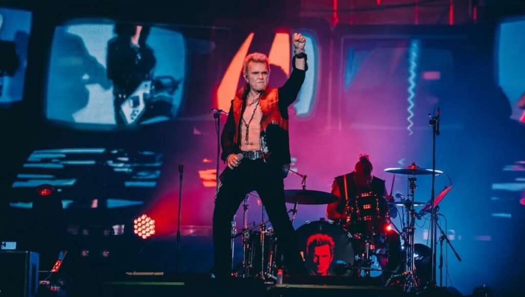 a qué hora termina el concierto de Billy Idol en CDMX