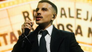 Outfits para el Cosa Nuestra Tour