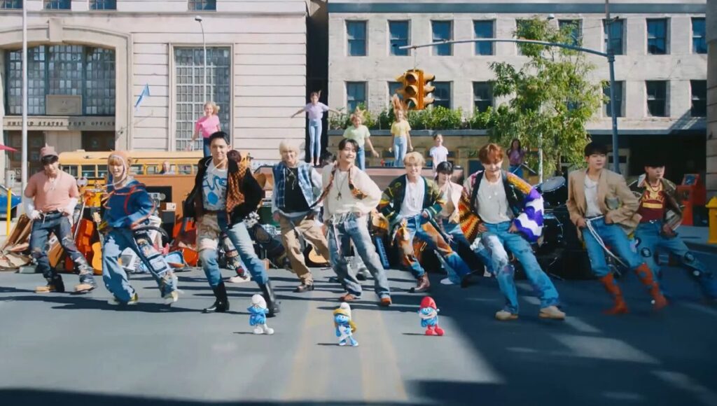 Cómo se llama la canción de SEVENTEEN con Los Pitufos