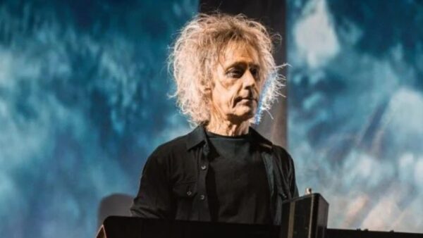 Muere Perry Bamonte, integrante de The Cure
