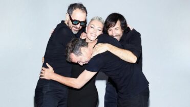 Letra de Todos estamos bailando la misma canción de La Oreja de Van Gogh