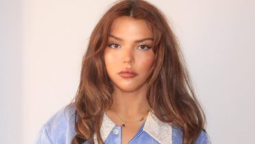 Nuevo video de Bu Cuarón cantando Por qué te vas