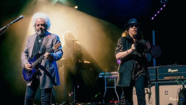 A qué hora termina el concierto de Toto en Monterrey