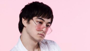 'Love you less' de Joji