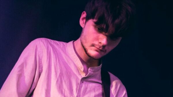 Qué le pasó a Matt Kwasniewski-Kelvin